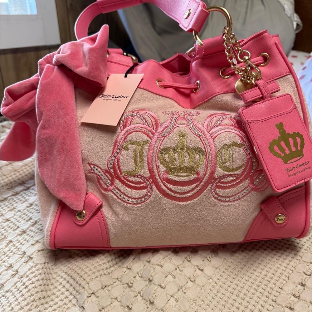 Juicy‎ Couture Pink Daydreamer Purse